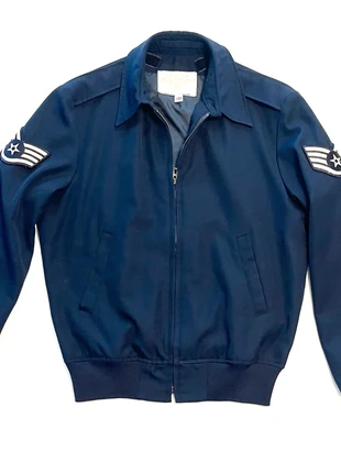 US AirForce vintage Jacket, merk: U.S. ARMY, staat: Heel goed, maat: M, € 55,00, € 58,45 inclusief Kopersbescherming