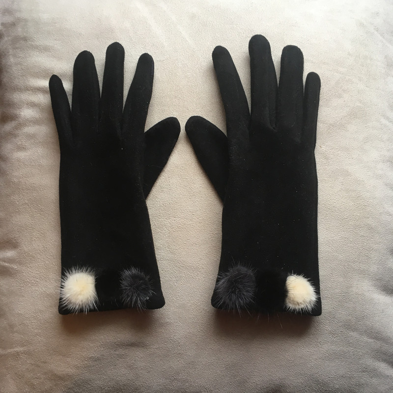 Paire de gants noir & pompons (TU) pour écran tactile. 2