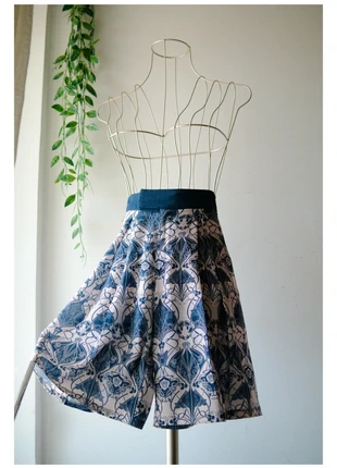 💙 Shorts Fracomina Pattern Art Nouveau XS Summer chic made in Italy, marke: Fracomina, zustand: Gut, größe: XS / 34 / 6, 8,00 €, 9,10 € inklusive Vinted-Käuferschutz