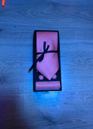 Pink #tie, staat: Nieuw zonder prijskaartje, € 15,00, € 16,45 inclusief Kopersbescherming