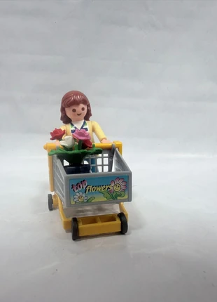 Playmobil 4638 winkelwagen met bloemen, merk: Playmobil, staat: Goed, maat: Universeel, € 2,50, € 3,33 inclusief Kopersbescherming