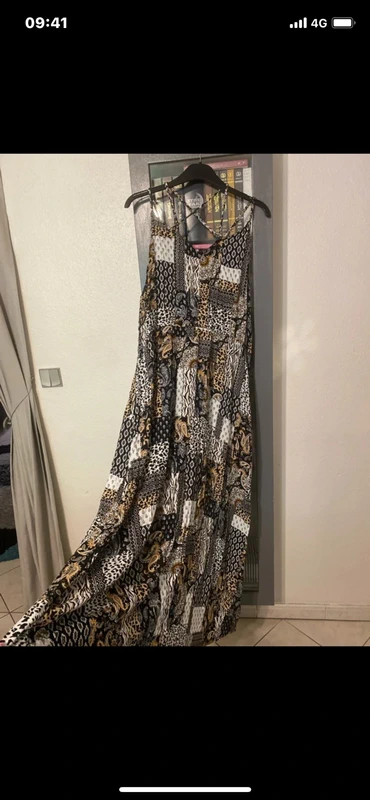 superbe robe longue bretelle FSTVL ms mode 50 - photo numéro 2