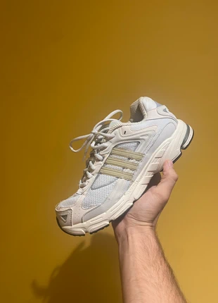 Adidas Response CL, marque: adidas, état: Très bon état, taille: 43, 34,00 €, 36,40 € Protection acheteurs incluse