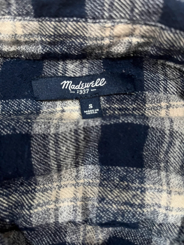 Madewell Flannel Button Up Size Small 2