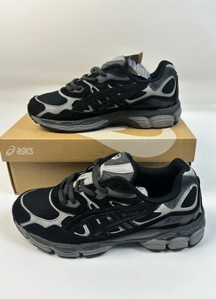 Asics gel Nyc Noir Taille 40, marke: Asics, zustand: Sehr gut, größe: 40, 75,00 €, 79,45 € inklusive Vinted-Käuferschutz