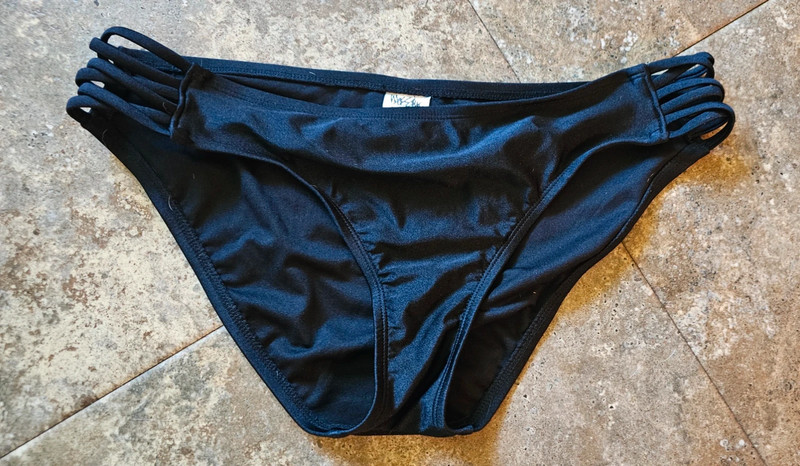 Jr's large Massimo bikini bottoms 1