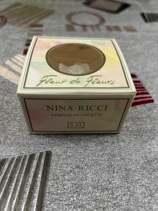 Miniature Nina Ricci | Vinted