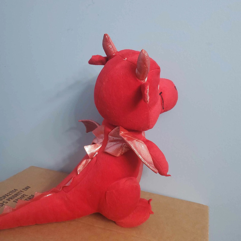 Great Wolf Lodge Shiny Red Fiesta Dragon Plush Toy Animal  2