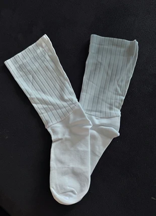 Chaussette aero blanche 39/45, zustand: Neu, größe: Einheitsgröße, 12,00 €, 13,30 € inklusive Vinted-Käuferschutz