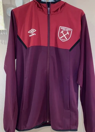Umbro west ham united vest, marca: Umbro, estado: Muito bom, tamanho: S, €25.00, €26.95 inclui Proteção do Comprador