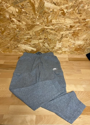 Logo swoosh nike, marque: Nike, état: Très bon état, taille: 11 ans / 146 cm, 10,00 €, 11,20 € Protection acheteurs incluse