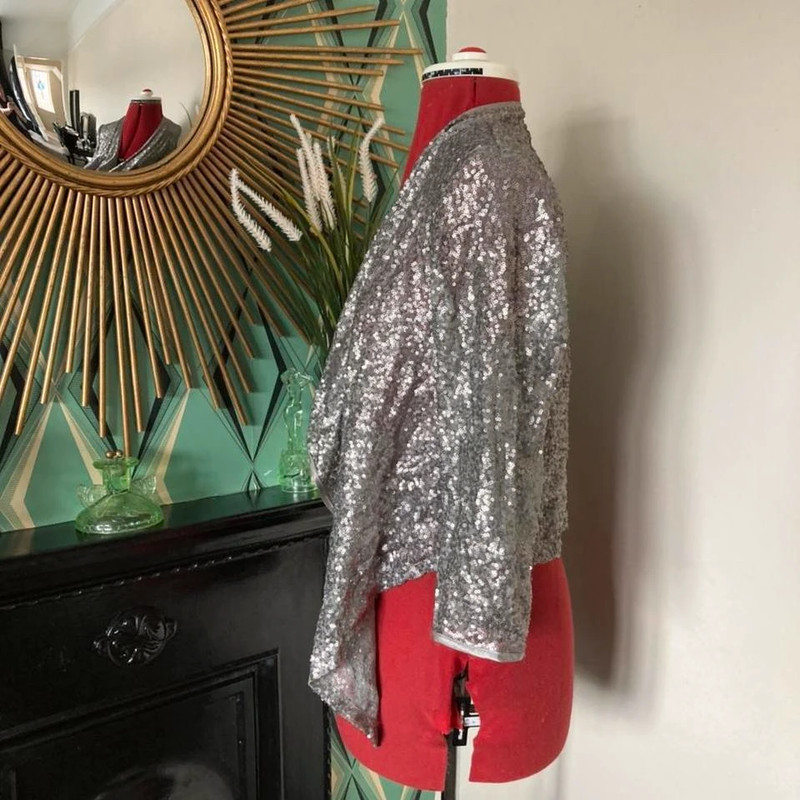 Silver top waterfall jacket