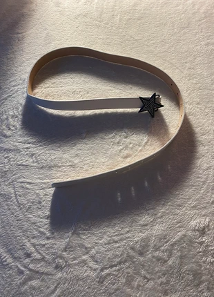 Cinta y2k bianca con stella, marke: Vintage Dressing, zustand: Neu, größe: 80, 3,00 €, 3,85 € inklusive Vinted-Käuferschutz