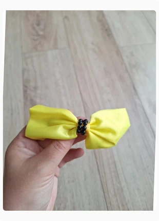 Barrette vintage nœud jaune perlé, état: Très bon état, 2,00 €, 2,80 € Protection acheteurs (Pro) incluse