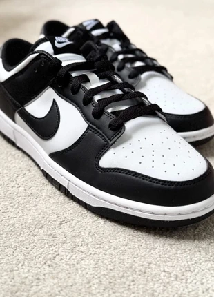Nike Dunk Low - Panda, marque: Nike, état: Neuf sans étiquette, taille: 44,5, 67,00 €, 71,05 € Protection acheteurs (Pro) incluse