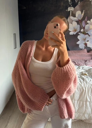 Knitted cardigan, merk: Hand Knitted, staat: Goed, maat: Universele maat, € 22,00, € 23,80 inclusief Kopersbescherming