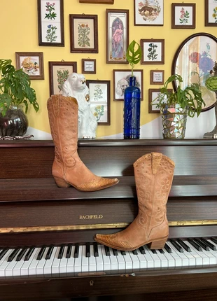 Y2K 2000s real leather bohemian gypsy cowboy Ibiza streetwear hippie goblin western boots, merk: Vintage, staat: Goed, maat: 37, € 30,00, € 32,20 inclusief Kopersbescherming Pro