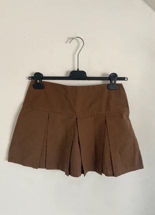 Bruin rokje met short onder, marque: Daisy Street, état: Neuf avec étiquette, taille: XS / 34 / 6, 10,00 €, 11,20 € Protection acheteurs incluse