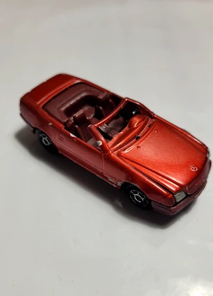 miniature mercedes 600 sl cabriolet majorette rouge 1/58 vintage ref 260, marke: Majorette, zustand: Gut, größe: Frühchen, bis 44, 2,10 €, 2,91 € inklusive Vinted-Käuferschutz