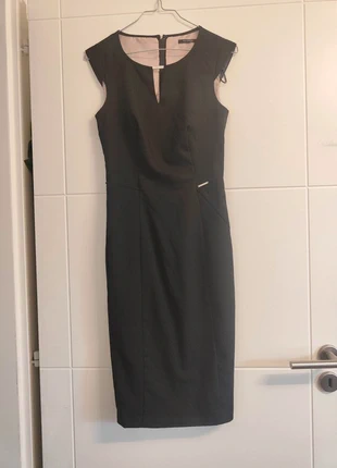 Robe noire droite et chic ORSAY, brand: ORSAY, condition: Very good, size: XXS / 32 / 4, €3.00, €3.85 includes Buyer Protection