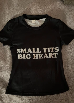 “Big heart” baby tee, brand: offensive clothing, condition: New without tags, size: XS / 6, £22.00, £23.80 includes Buyer Protection