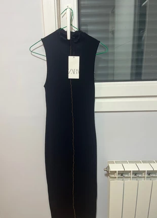 Vestido midi negro, marca: Zara, estado: Nuevo con etiquetas, tamaño: S / 36 / 8, 10,00 €, 11,20 € Protección al comprador incluida