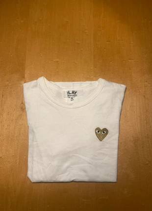 T-shirt comme des garçon CDG taille XS, brand: Comme des Garçons, condizioni: Ottime, taglia: XS, €19.00, €20.65 include la Protezione acquisti