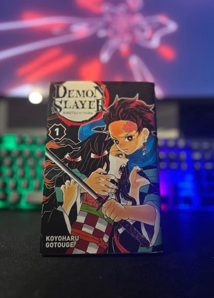 Démon Slayer tome 1, état: Neuf sans étiquette, 7,30 €, 8,37 € Protection acheteurs incluse