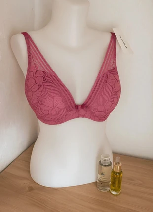 🤩Soutien-gorge Darjeeling – Élégance florale et féminine 🌸 taille 90F, brand: Darjeeling, condition: New with tags, size: 75F, €30.90, €33.15 includes Buyer Protection