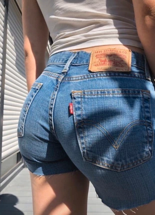 Blaue Jeansshorts Radlerhose Levis Hot Pants Vintage, marca: Levi's, estado: Muy bueno, tamaño: XS / 34 / 6, 15,00 €, 16,45 € Protección al comprador incluida