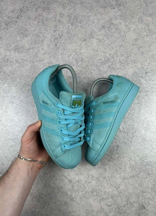 Adidas Superstar vintage année 2016 taille 37 couleur bleu turquoise, marke: adidas, zustand: Sehr gut, größe: 37, 15,00 €, 16,45 € inklusive Vinted-Käuferschutz