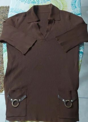 Polo castanho, marca: Local, estado: Bom, tamanho: M / 38 / 10, €3.50, €4.38 inclui Proteção do Comprador