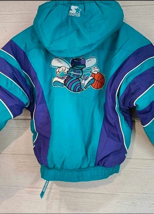 Veste épaisse, blouson, manteau Charlotte Hornets vintage, NBA, Starter, marke: Starter, zustand: Neu, mit Etikett, größe: M / 38 / 10, 95,00 €, 100,45 € inklusive Vinted-Käuferschutz