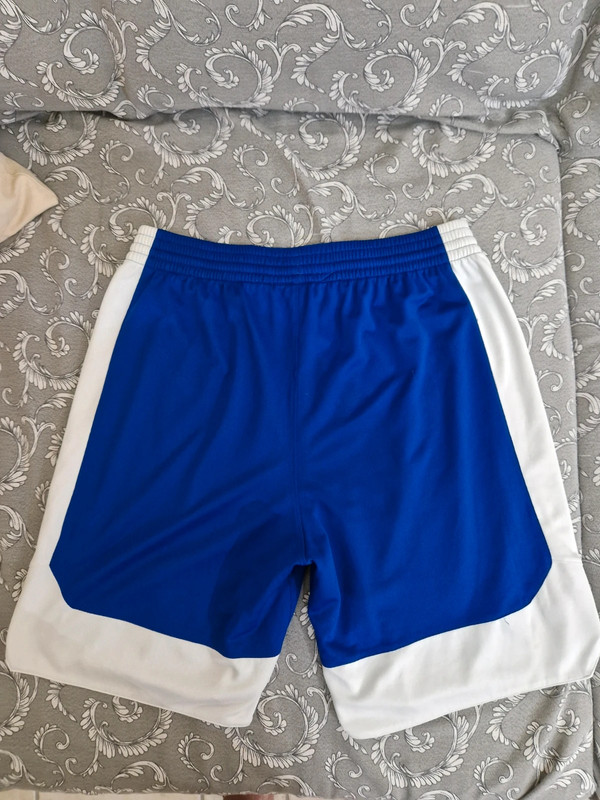 Pantaloncini uomo sport. 3