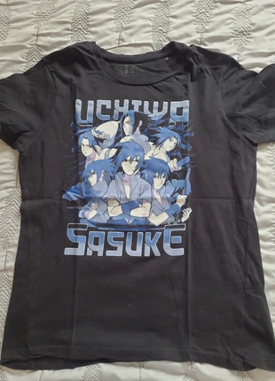 Tee-shirt naruto, staat: Goed, maat: M, € 1,00, € 1,75 inclusief Kopersbescherming