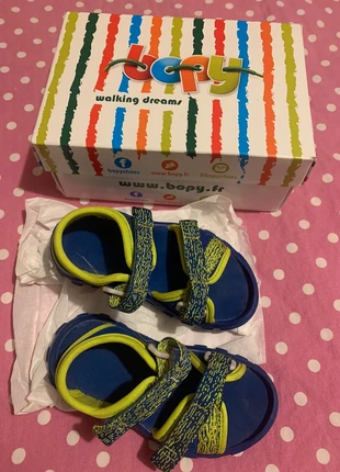 Sandale bébé, marque: Decathlon, état: Très bon état, taille: 23, 5,00 €, 5,95 € Protection acheteurs incluse