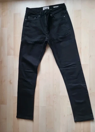 Jeans Pantaloni  Pull & Bear Neri Slim Fit, brand: Pull & Bear, condizioni: Ottime, taglia: S, €4.00, €4.90 include la Protezione acquisti