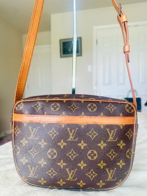 Authentic Vintage Louis Vuitton Jeune Fille Monogram Crossbody Bag 3