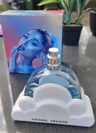 perfume by ariana grande, brand: Ariana Grande, condizioni: Nuovo con cartellino, €10.00, €11.20 include la Protezione acquisti
