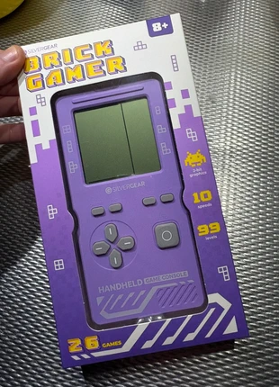 Brick gamer, brand: silvergear, condizioni: Nuovo con cartellino, taglia: 8 anni / 128 cm, €5.50, €6.48 include la Protezione acquisti