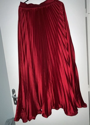 Jupe plissée, marque: alma closet, état: Neuf sans étiquette, taille: Taille unique, 15,00 €, 16,45 € Protection acheteurs incluse