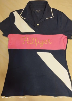 Polo Tommy Hilfiger , merk: Tommy Hilfiger, staat: Heel goed, maat: M / 38 / 10, € 23,00, € 24,85 inclusief Kopersbescherming