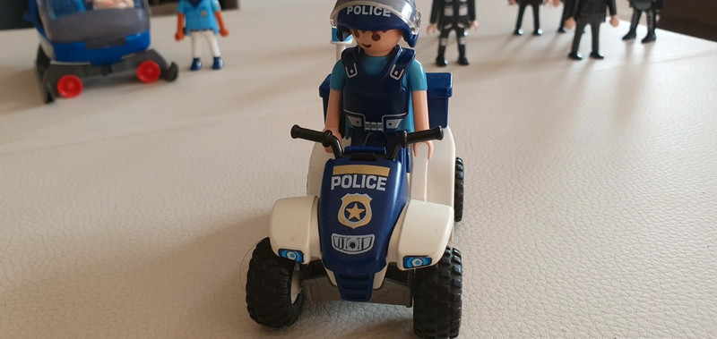 playmobil police quad bike