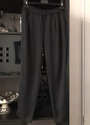 Pantalon noir Zara, marque: Zara, état: Neuf sans étiquette, taille: S / 36 / 8, 9,00 €, 10,15 € Protection acheteurs incluse