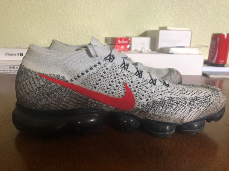 pañuelo En consecuencia Alérgico Nike VaporMax Flyknit 1 (taille 44) couleur grise et rouge - Vinted