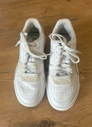 Baskets Puma Cali Court - White Désert - T41 - Très bon état, marque: Puma, état: Très bon état, taille: 41, 15,00 €, 16,45 € Protection acheteurs incluse