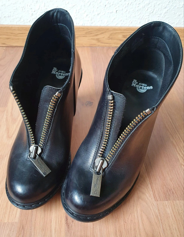 Dr. Martens Jolene Gr. 41 schwarz | Vinted