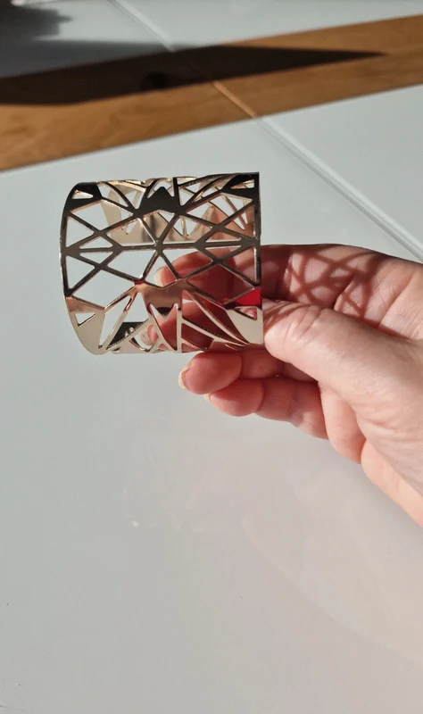 Bracelet manchette neuf