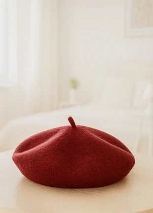 Béret pour femme bordeaux, brand: pas de marque, condition: Very good, size: One size, €5.00, €5.95 includes Buyer Protection