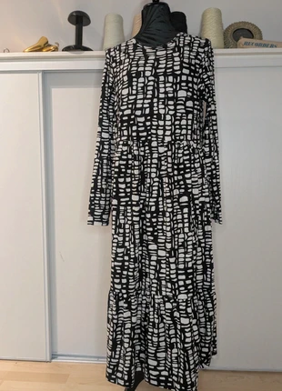 Robe longue F&F, merk: F&F, staat: Heel goed, maat: L / 40 / 12, € 8,00, € 9,10 inclusief Kopersbescherming